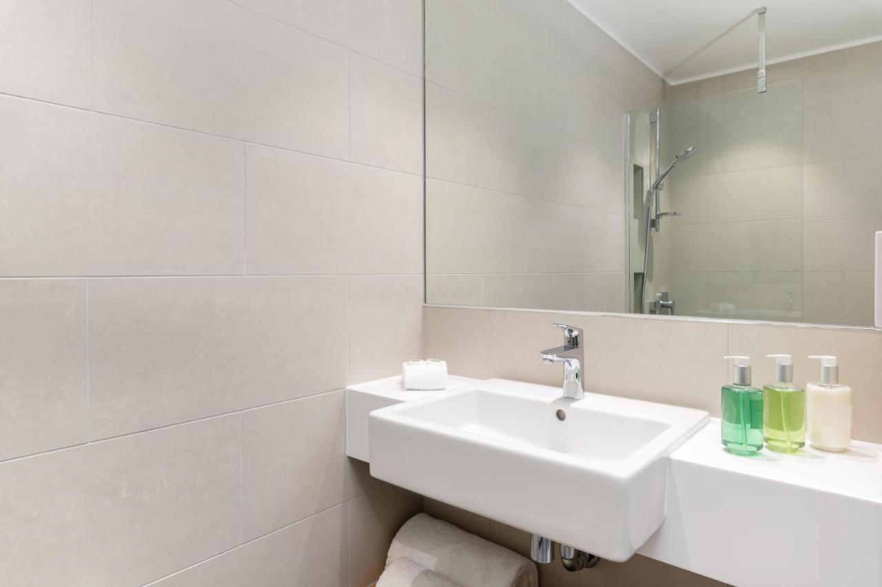 The Lincoln Suites Лондон Екстериор снимка